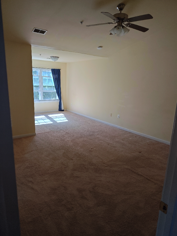 15721 Ensleigh Ln - Photo 3 of 23