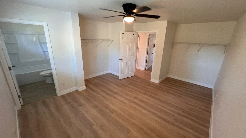 1142 N Broadway #3 - Photo 2 of 8