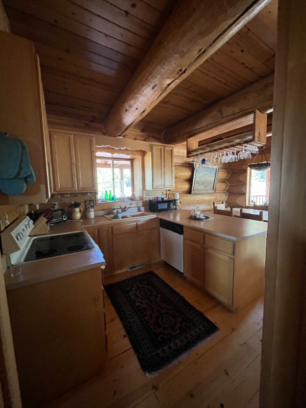 236 W Acer Ln - Photo 3 of 10