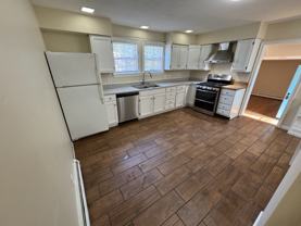 60 Park St #3 - Photo 1 of 1