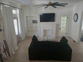 549 Robinson Pl - Photo 1 of 1