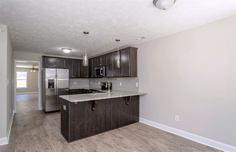 935 Fleetwood Dr #A - Photo 7 of 20