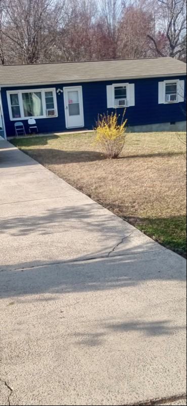 2141 Robin Hood Ct - Photo 2 of 14