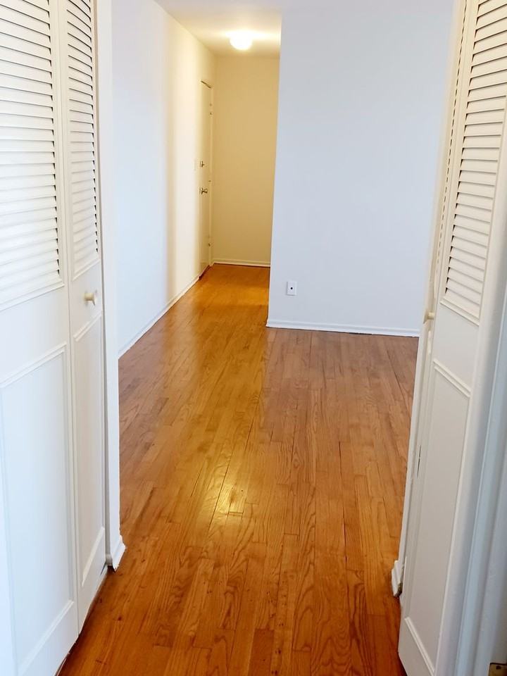 Hollywood Beach - Photo 4 of 13