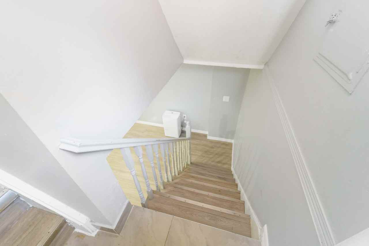 21 Sheridan Lane - Photo 4 of 22