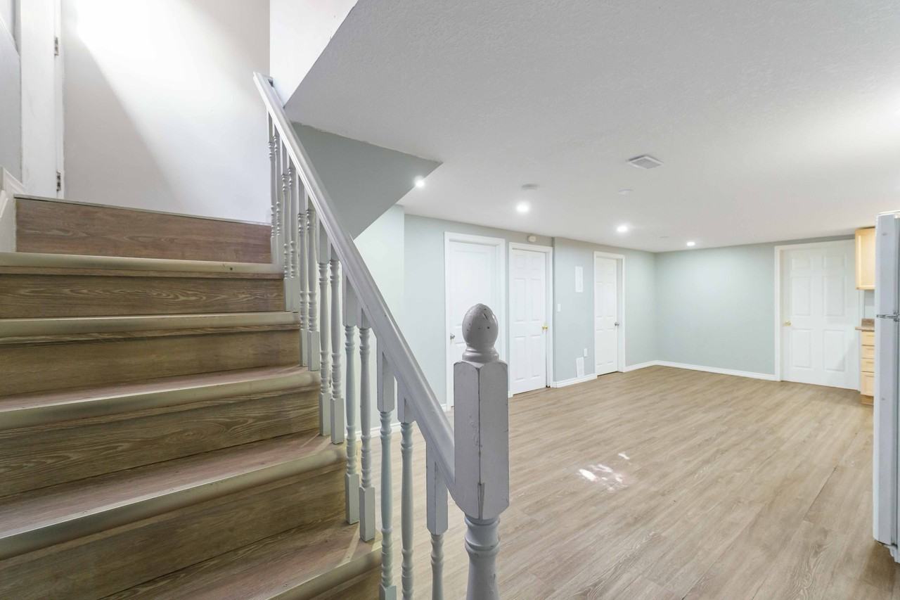 21 Sheridan Lane - Photo 5 of 22