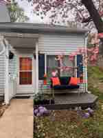 featured image of 925 Rives St #925