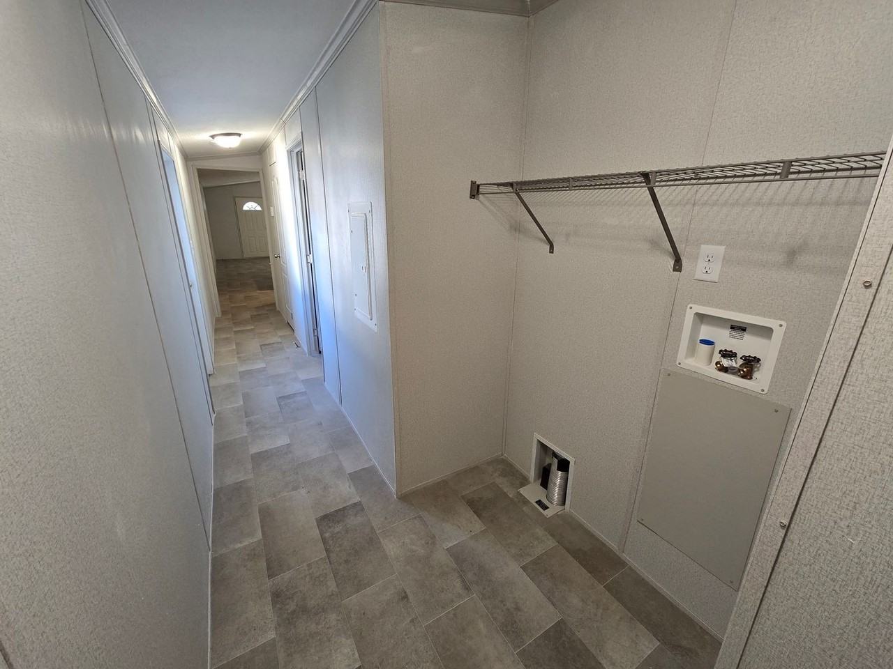 Blue Angel MHP - Photo 5 of 25