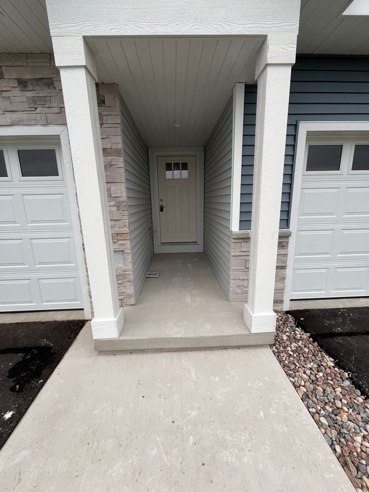 3404 Green Pastures Ln #NA - Photo 4 of 34