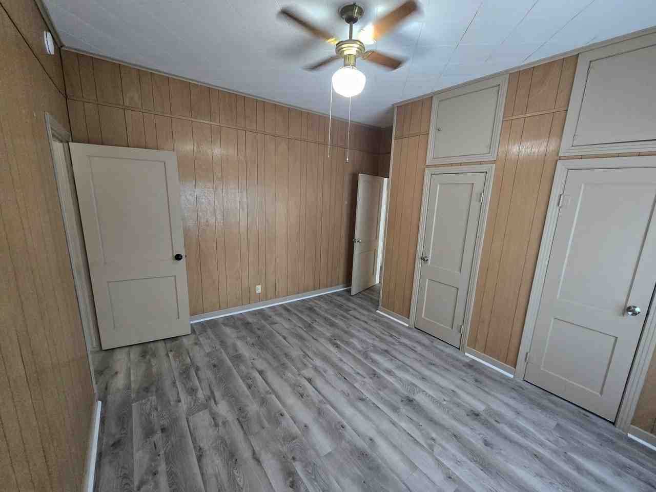 5195 Seale Rd - Photo 5 of 23