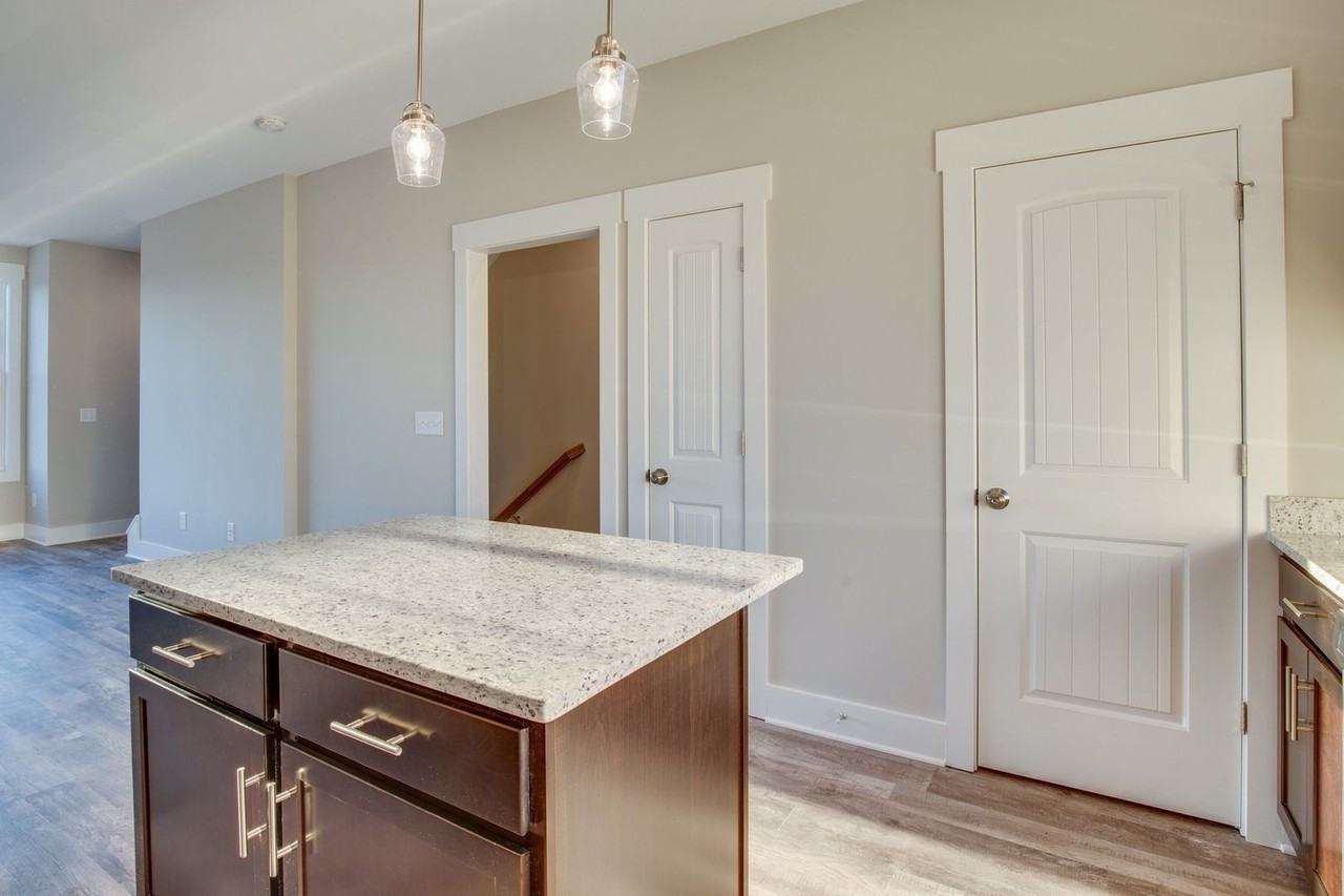 508 Harper Landing - Photo 2 of 26