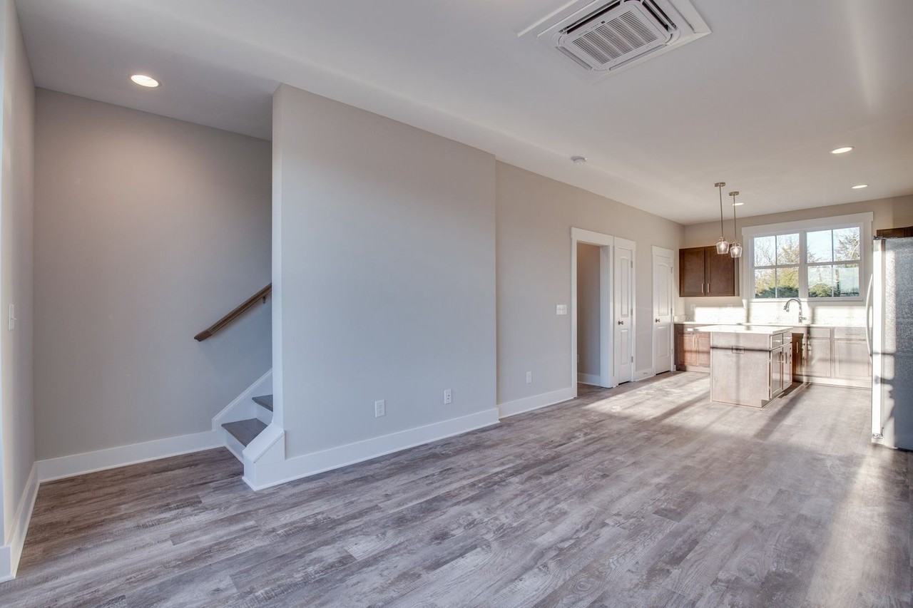 508 Harper Landing - Photo 5 of 26