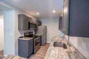 featured image of 283-435 283-435 Oaklawn Ave - 433 Oaklawn Ave #322