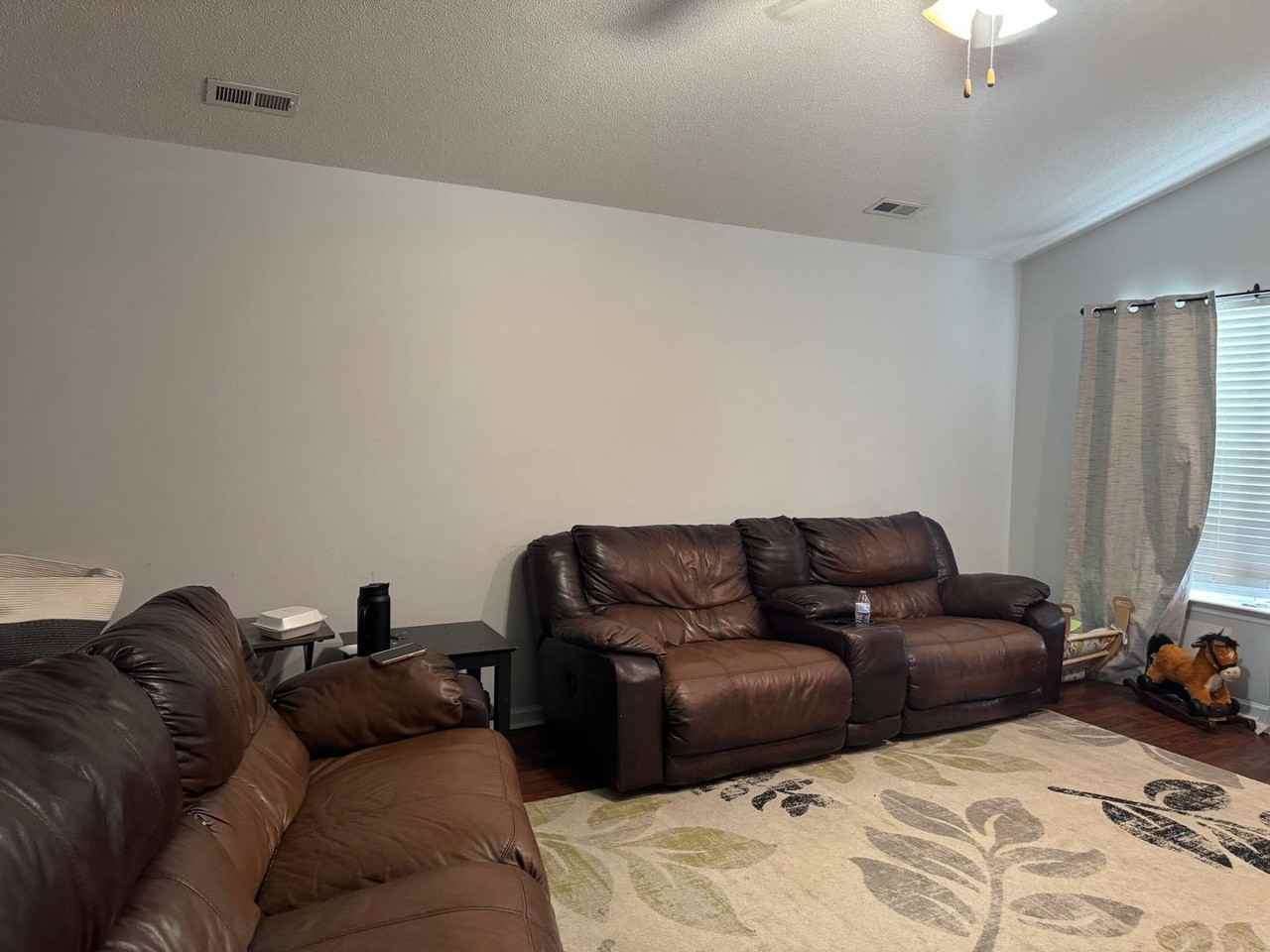 203 Sellhorn Blvd - Photo 2 of 13