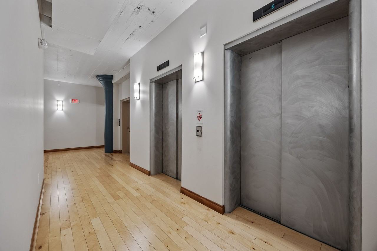 Cornerstone Place - Photo 4 of 5