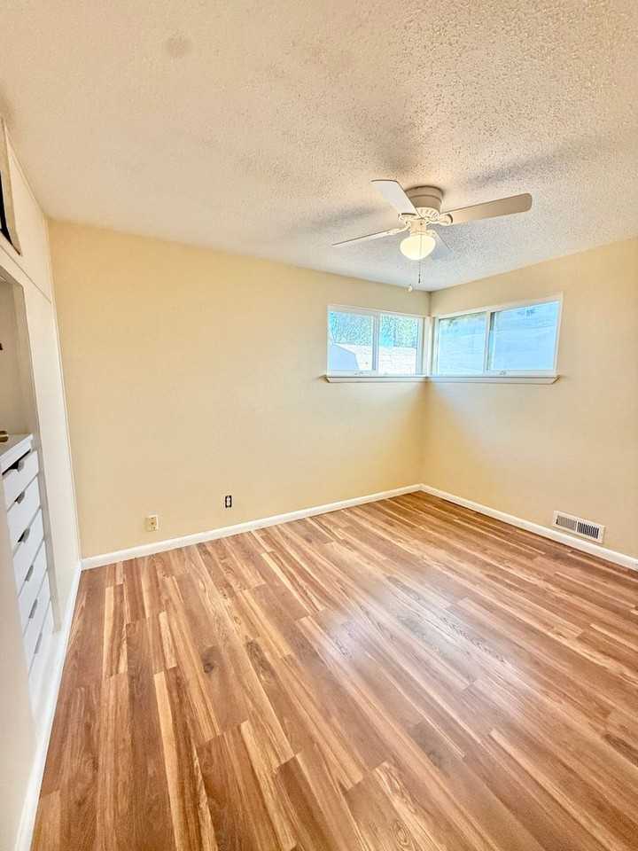 2315 North Union Boulevard - Photo 6 of 11