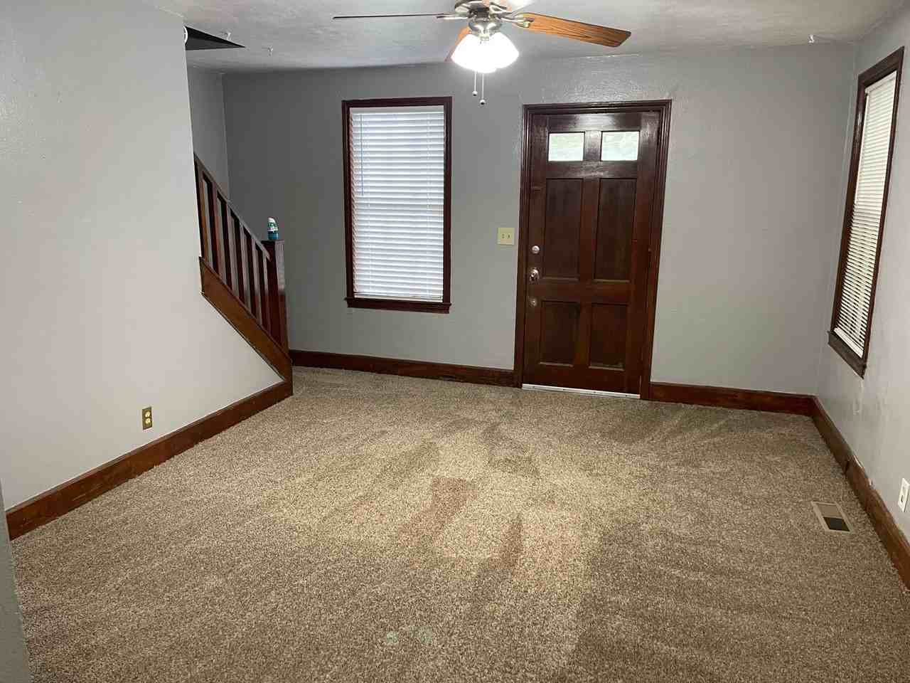 1338 Colonial Dr - Photo 2 of 14