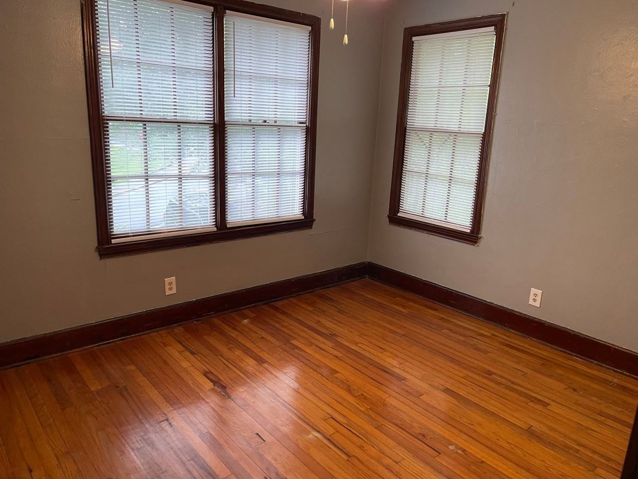 1338 Colonial Dr - Photo 3 of 14