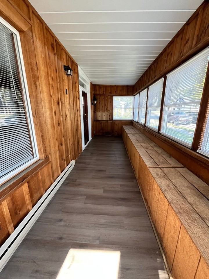 3320 Broadway - Photo 2 of 18