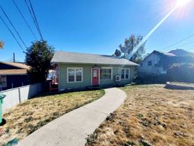 216 Pine St - Photo 1 of 1