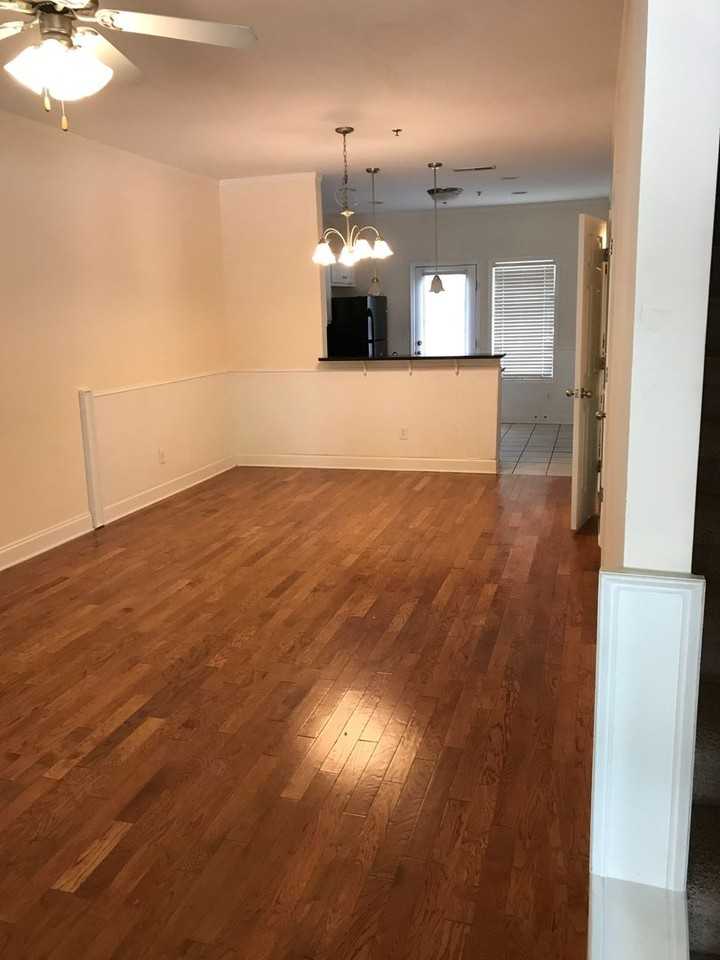 157 Foreman Dr - Photo 2 of 6