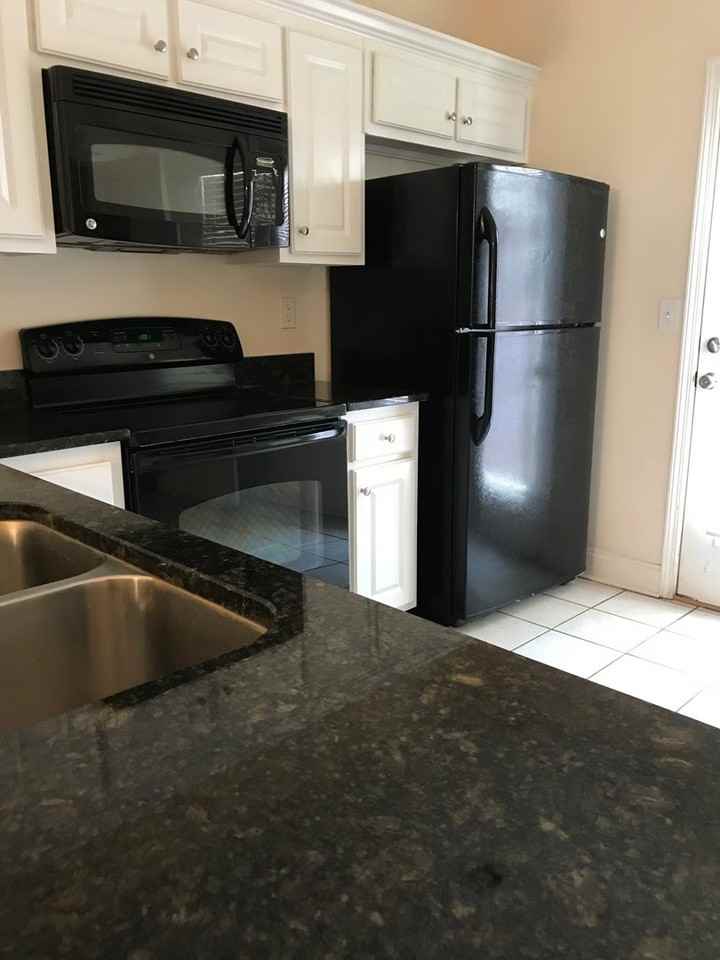 157 Foreman Dr - Photo 3 of 6