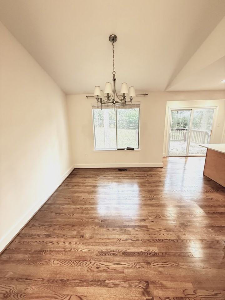 1071 Pipestem Pl - Photo 3 of 23