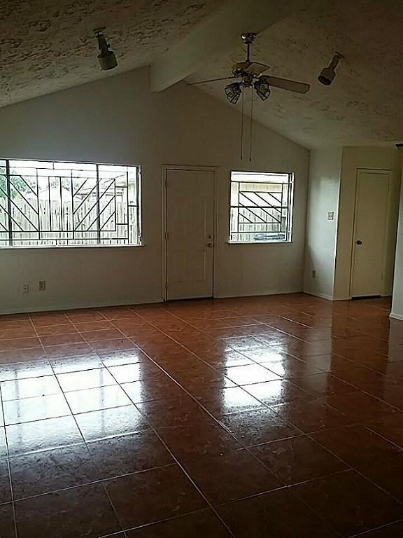 5409 Regal Ridge Lane - Photo 2 of 11