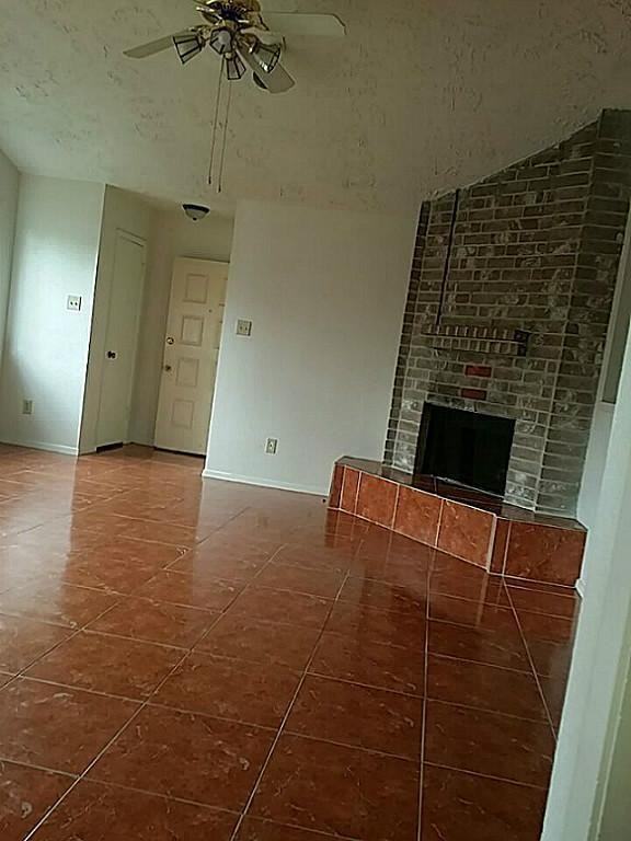 5409 Regal Ridge Lane - Photo 4 of 11