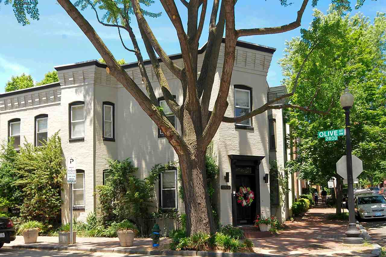 1226 28th St Nw - Photo 4 of 50