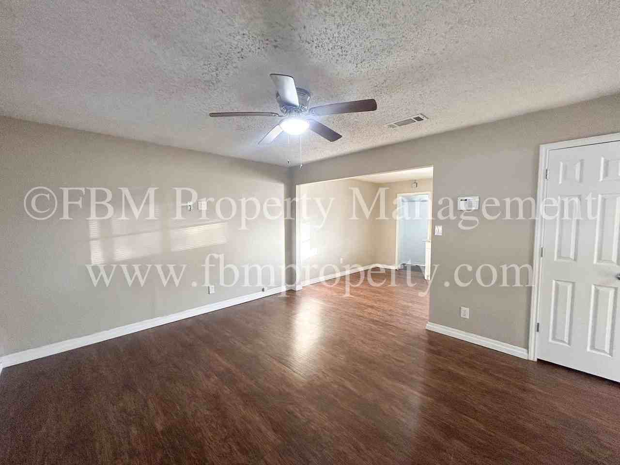 1312 N Shawnee St - Photo 4 of 17