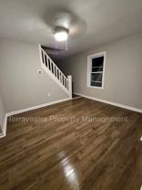 308 W Powell St - Photo 1 of 1