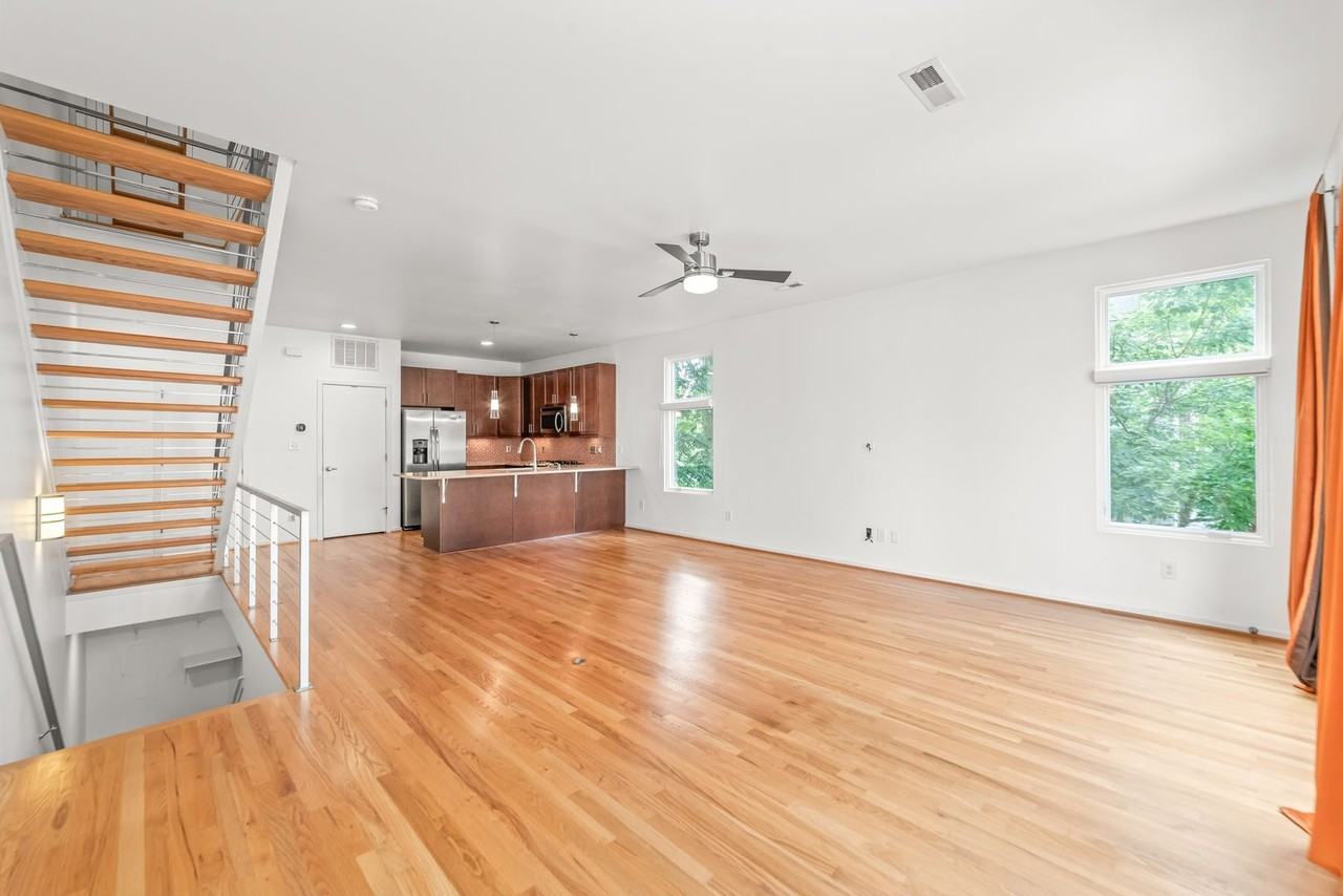 921 Westbrook Drive - Photo 7 of 28