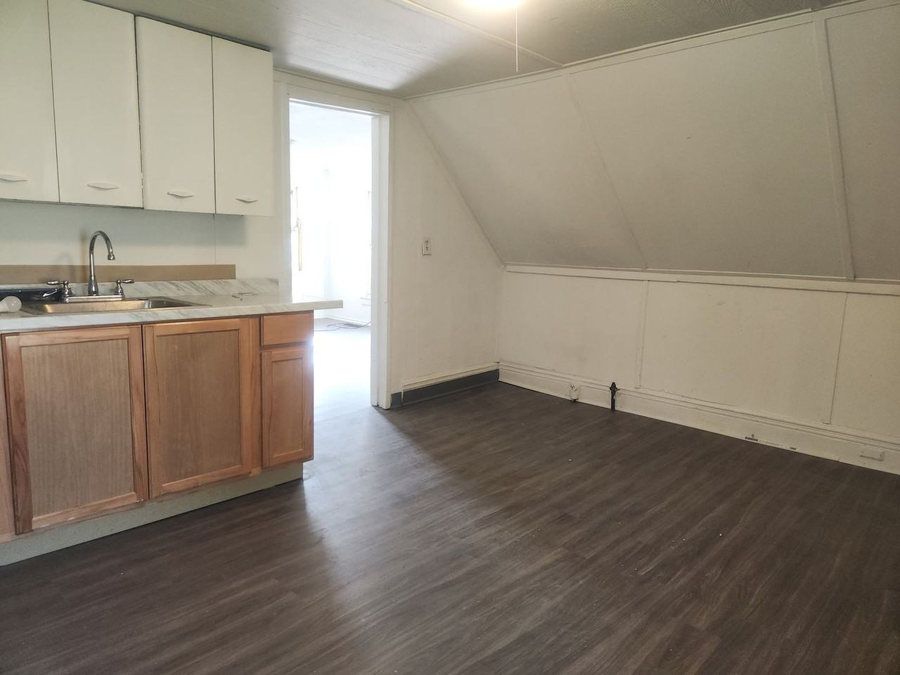 255 6th St - Photo 7 of 8