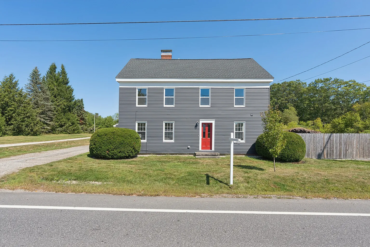 133 Longwoods Road - Photo 2 of 38