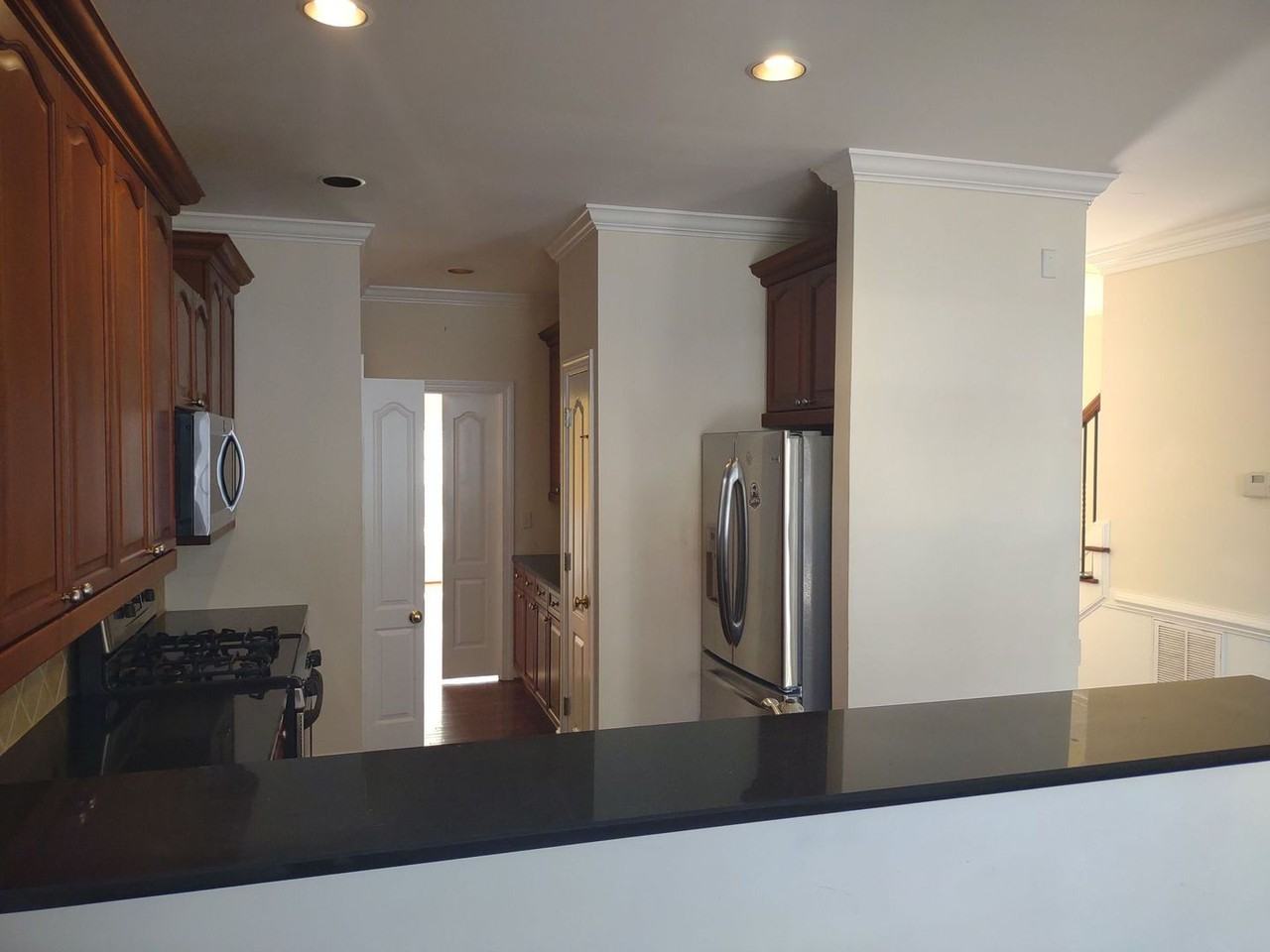 1131 Harp Street - Photo 4 of 48