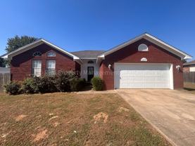 1019 N Daisy St - Photo 1 of 1