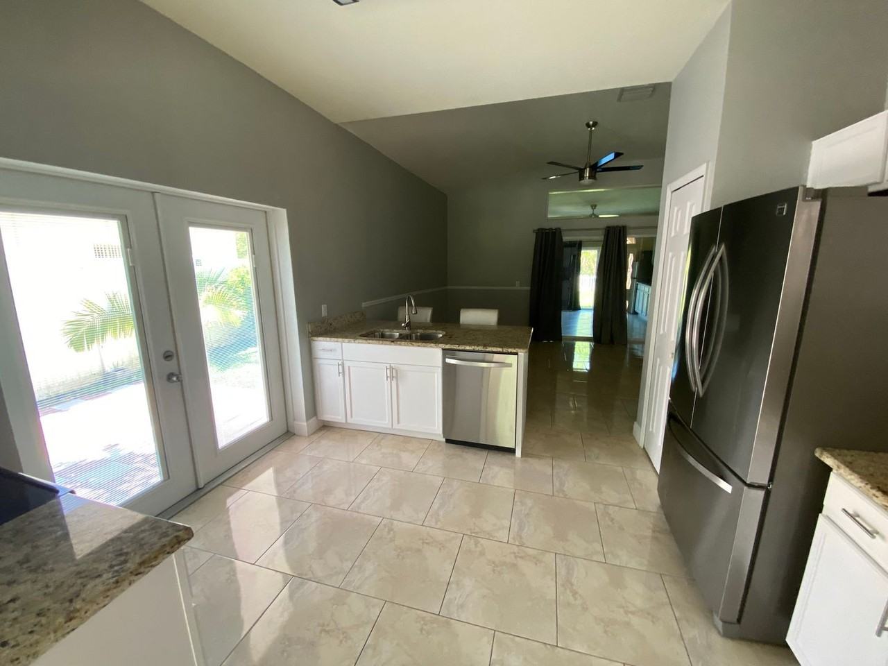 2467 Huron Cir - Photo 6 of 26