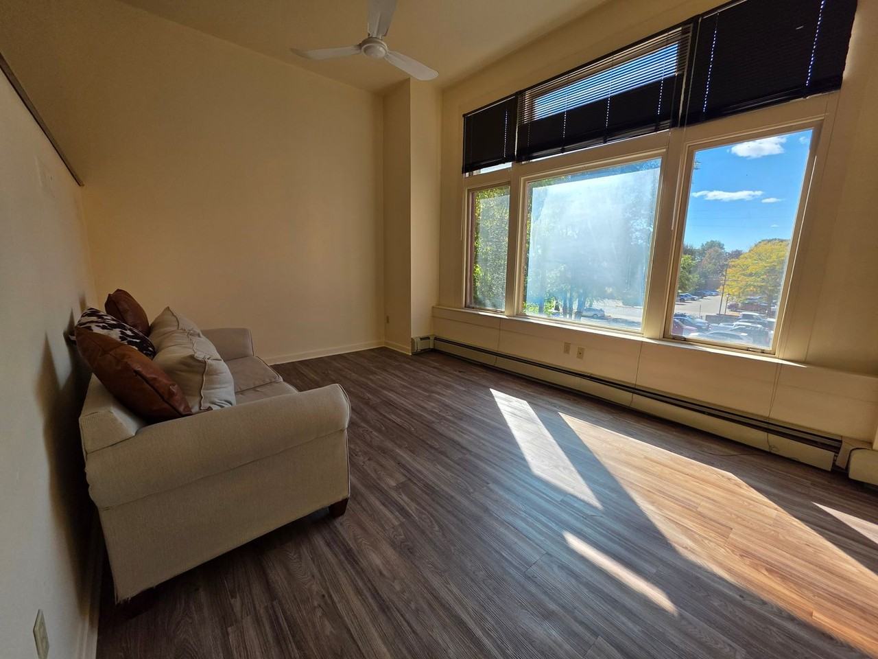 Dunlap Square-Department - Photo 2 of 14