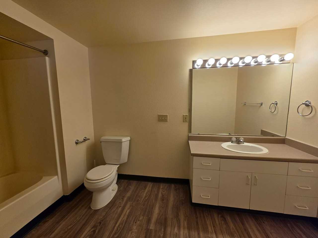 Dunlap Square-Department - Photo 7 of 14