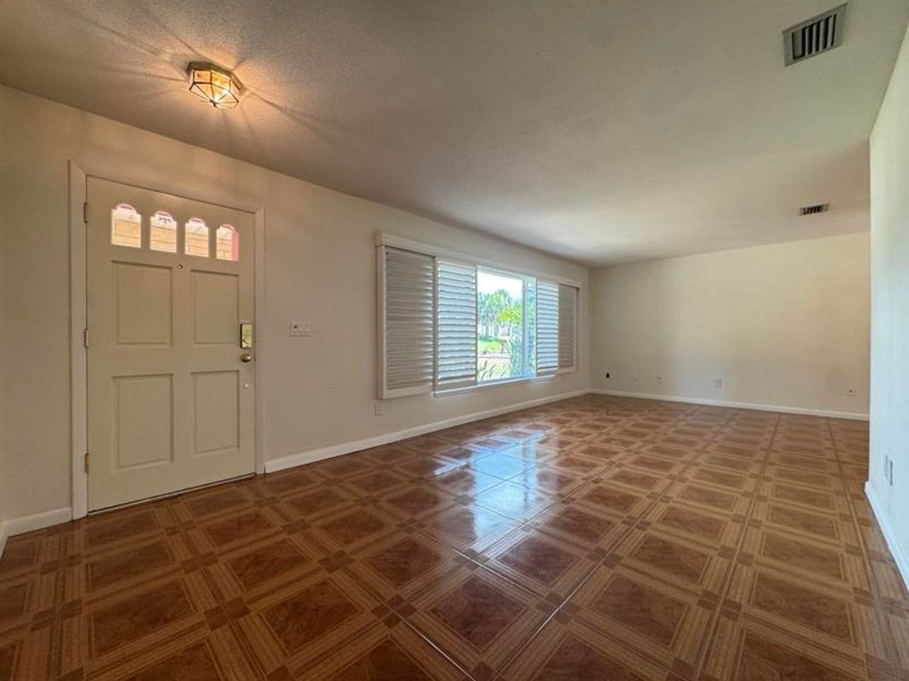 4350 Candlewood Ln - Photo 3 of 24