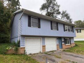 6233 Washington Ave - Photo 1 of 1