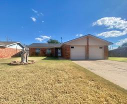5463 6th Pl - Photo 1 of 1