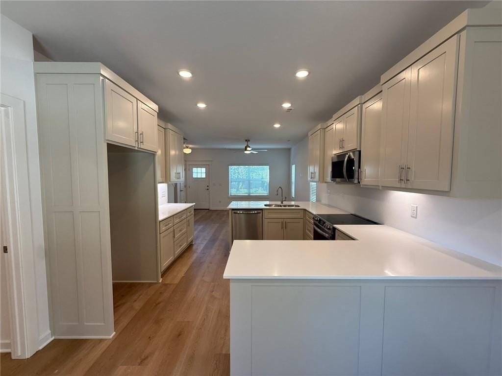 820 S Dockery Ln - Photo 7 of 21