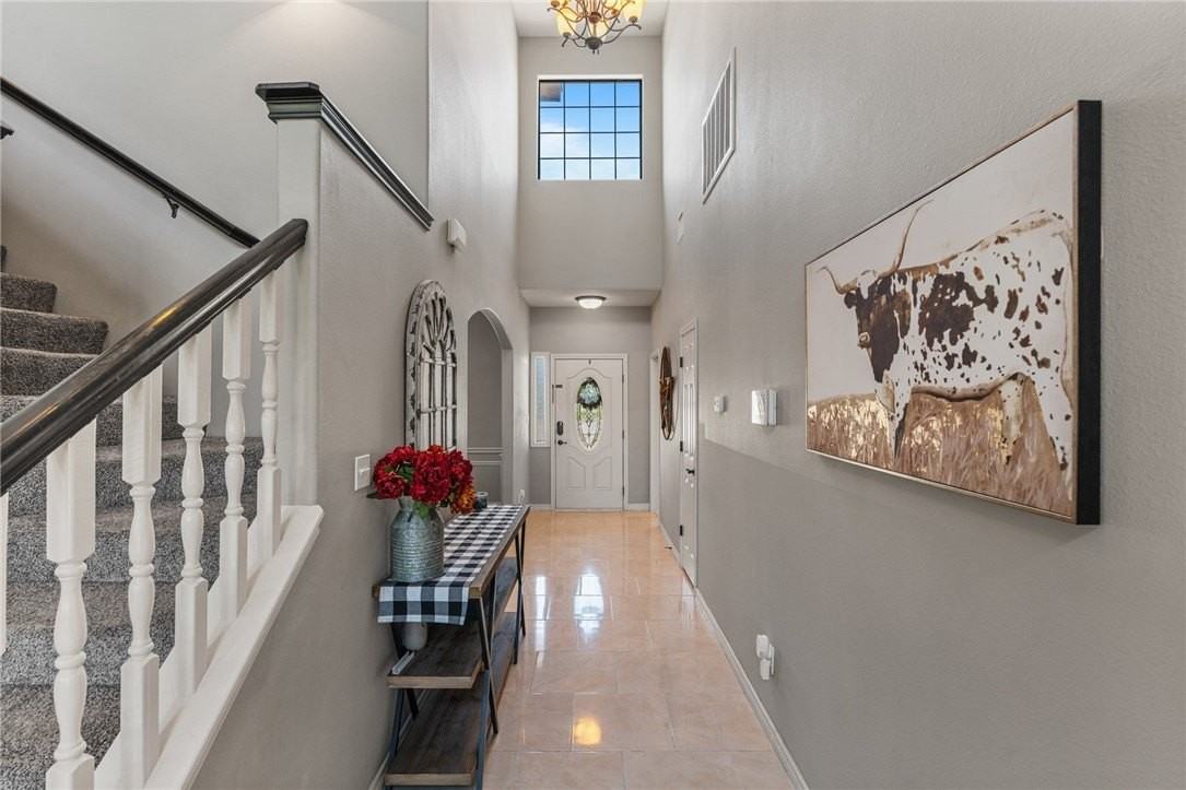 1424 Del Mar Dr - Photo 4 of 31