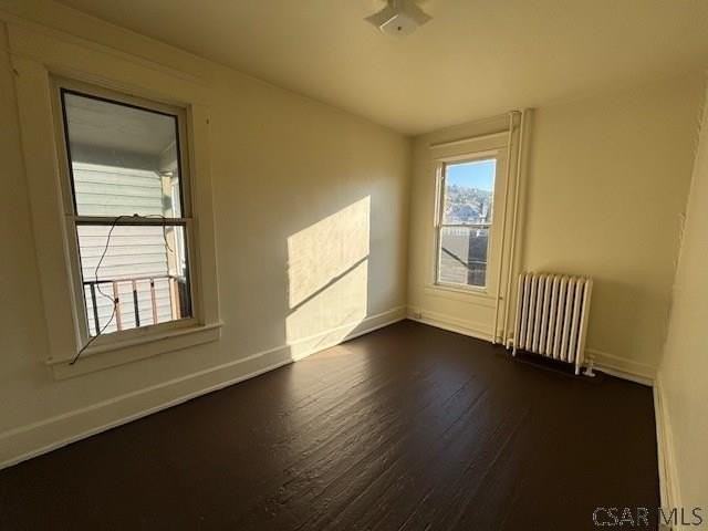 609 Pine St - Photo 2 of 6