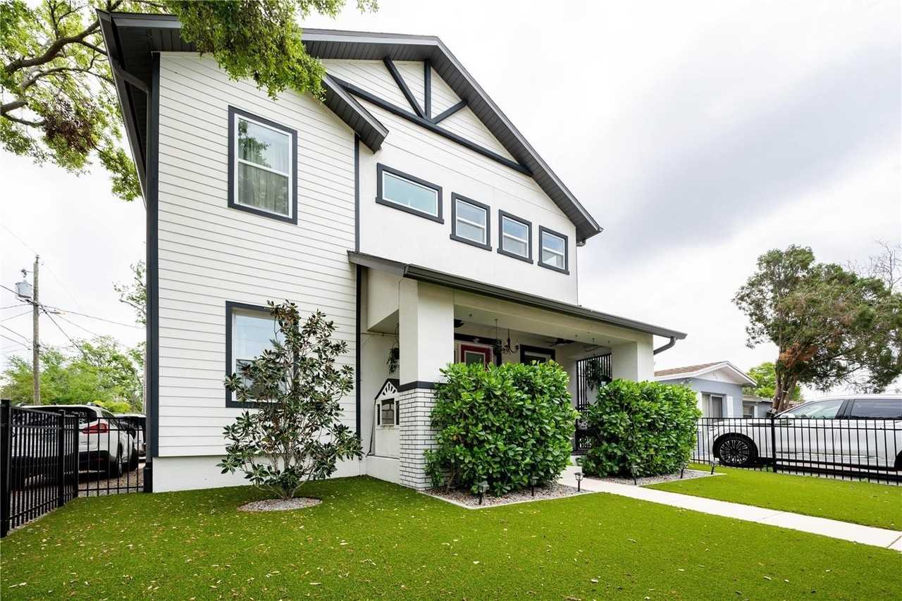 350 28th St S - Photo 5 of 50