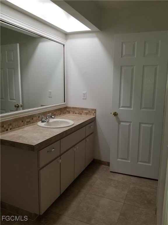 1423 Se 19th St - Photo 5 of 10