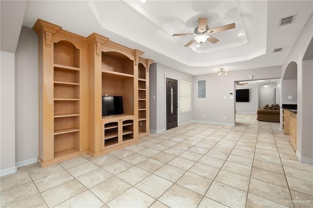 424 Frost Proof Dr - Photo 6 of 21