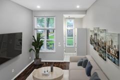 276 Roslyn Ct - Photo 1 of 1